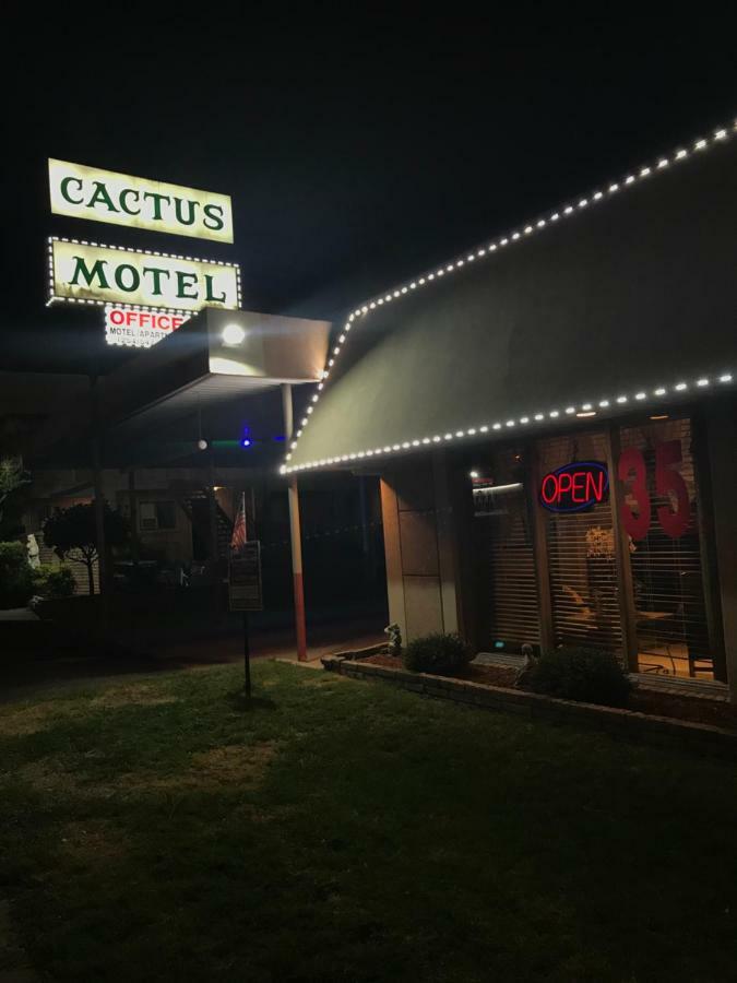 Cactus Inn And Suites Copperas Cove Exterior foto