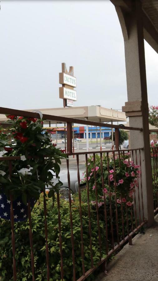 Cactus Inn And Suites Copperas Cove Exterior foto